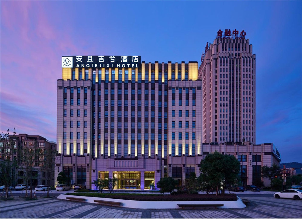 郑州城市度假酒店装修公司-大型度假酒店装修设计案