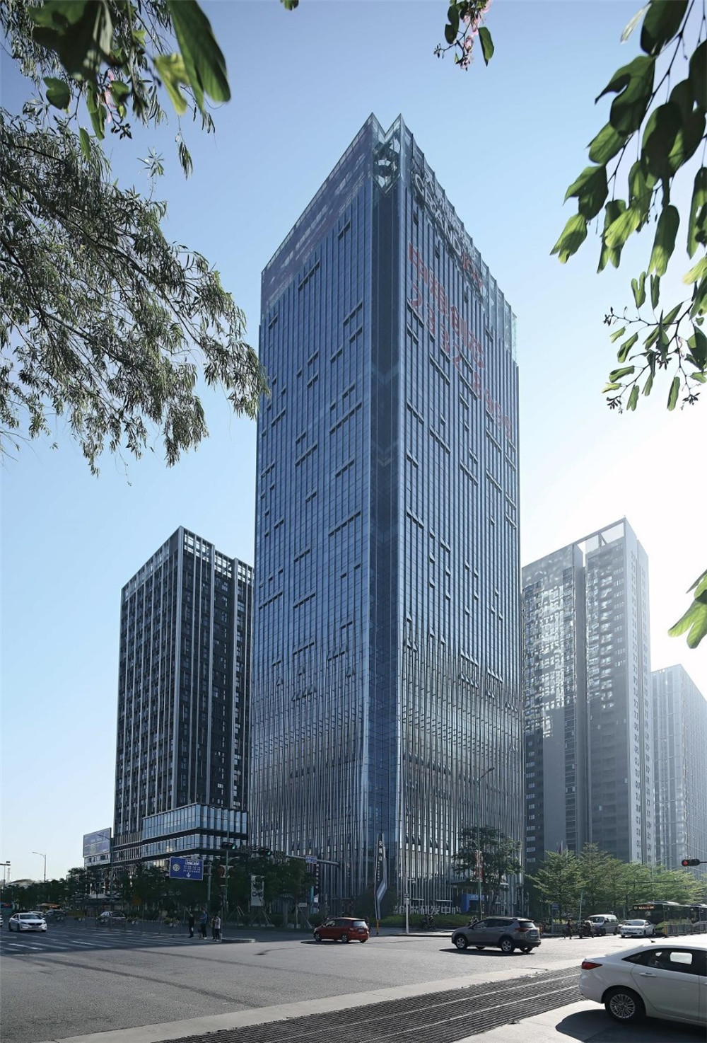 郑州高端办公楼设计公司-中粮集团办公楼装修实景图