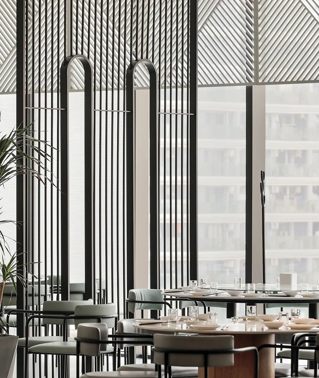 郑州小铜馆特色融合餐厅装修设计案例
